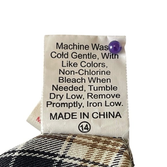 Women’s Plaid Schoolgirl Skirt Brown Faux Button Size L  Clueless Y2K 2000’s - Picture 8 of 8